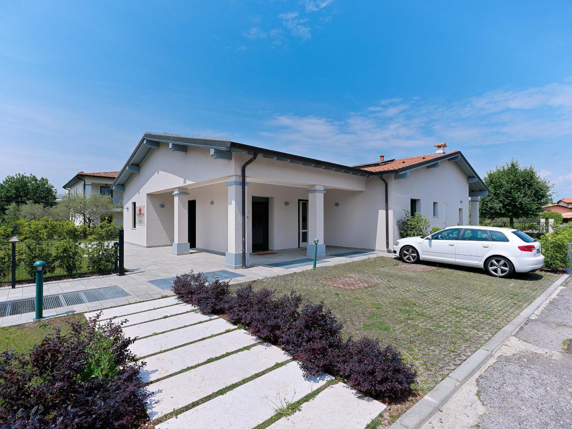 Residence Fiore Rosso Sirmione Bagian luar foto