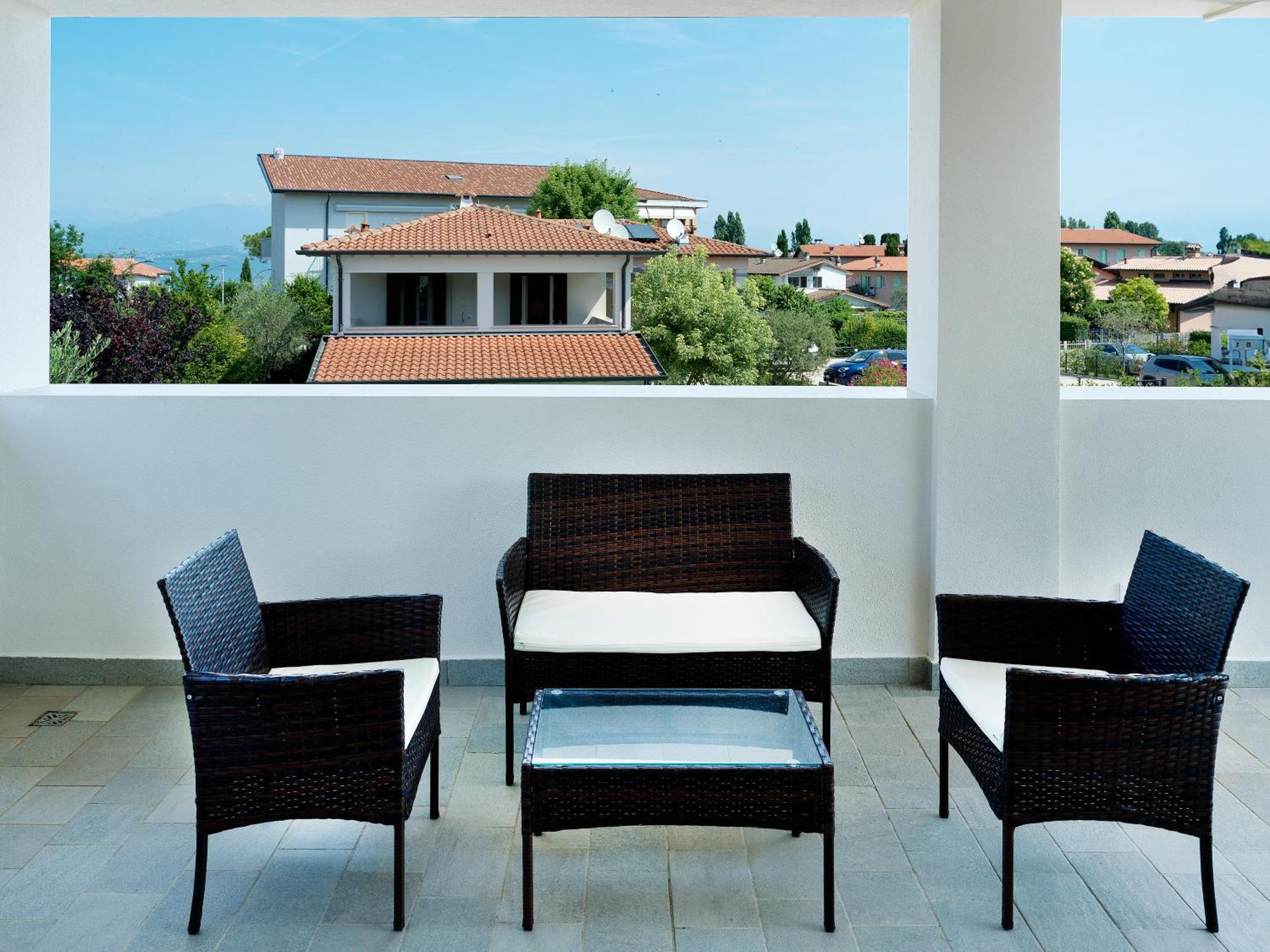 Residence Fiore Rosso Sirmione Ruang foto